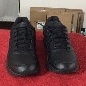 Men's All-Black Athletic Sneakers
